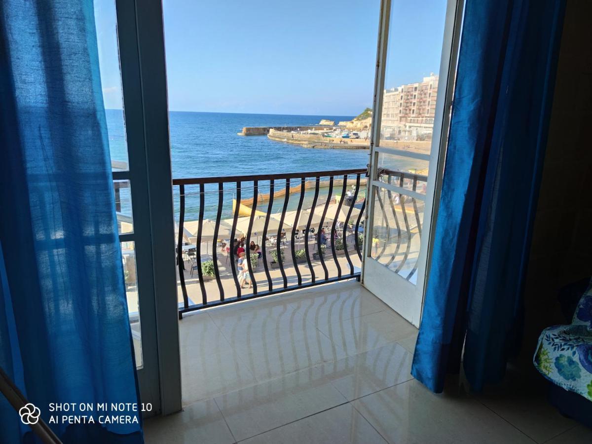 Seafront Two Bedroomed Apartment In Marsalforn المظهر الخارجي الصورة